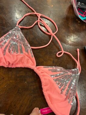 Victoria's Secret Coral Pink Sequin Triangle Bikini Top-Large